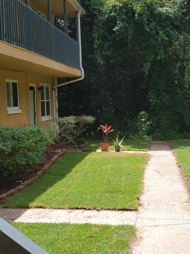 729 Lownde Ave, Pensacola, FL 32507 Apartments in Pensacola, FL