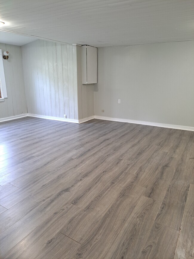 Foto del edificio - 5004 Franklin St