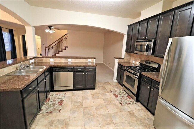 Building Photo - 12954 Iris Garden Ln