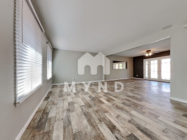 Building Photo - 8426 E Keim Dr