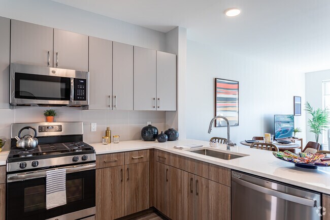 Interior Photo - Alto Fairfield Metro