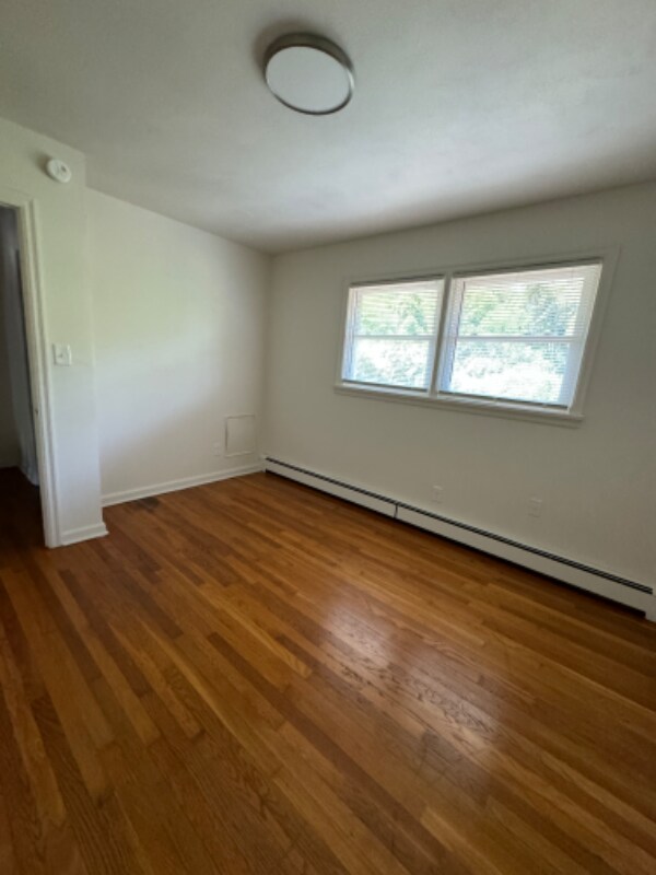 Building Photo - 315 Richfield Ave