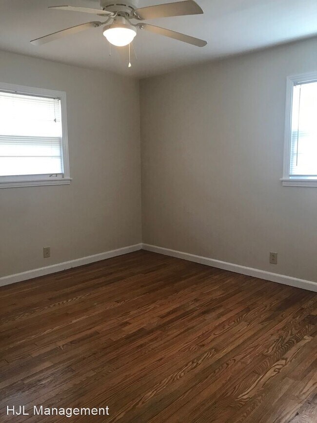 Building Photo - 3 br, 1 bath House - 244 Donelson Hills Drive