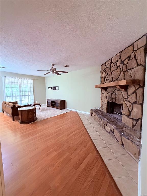 Building Photo - 6735 Pineleaf Dr