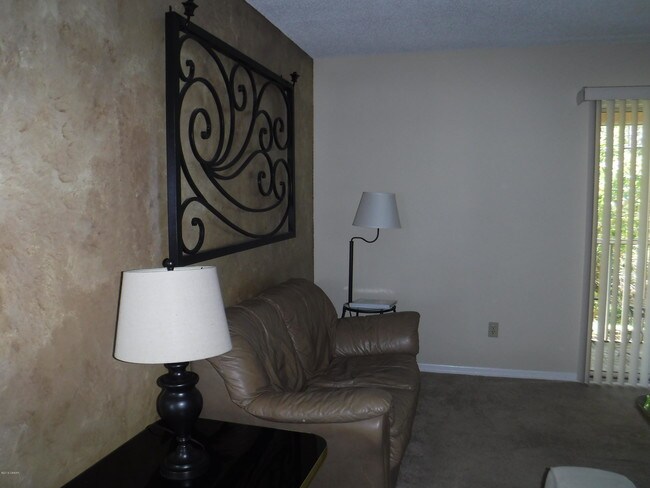 Building Photo - 101 Bent Tree Dr