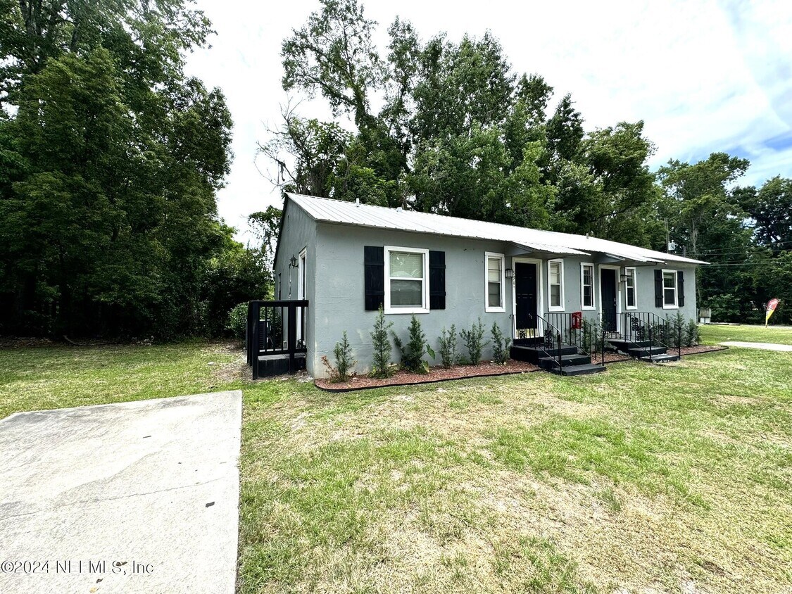 Foto principal - 5947 Wilmar Rd W