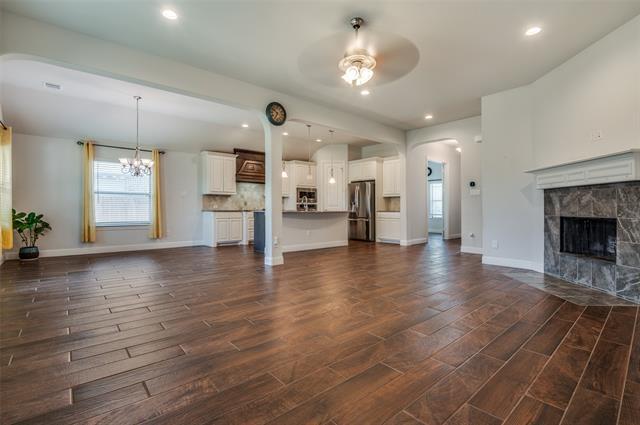 Foto del edificio - 426 Summer Grove Dr