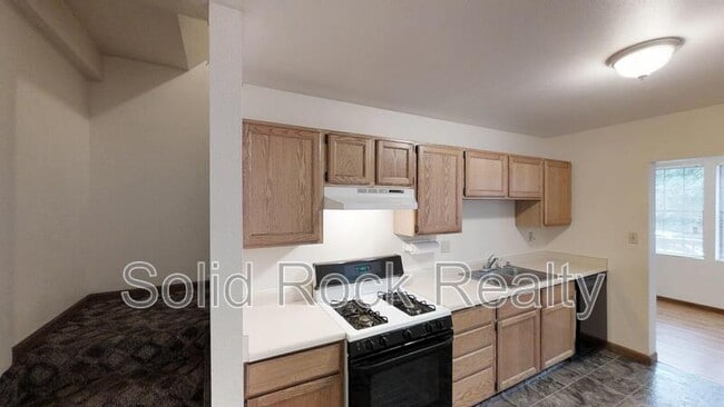 Photo - 931 N Wahsatch Ave Apartment