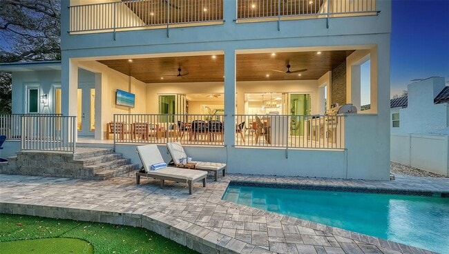 Building Photo - 1537 Siesta Dr