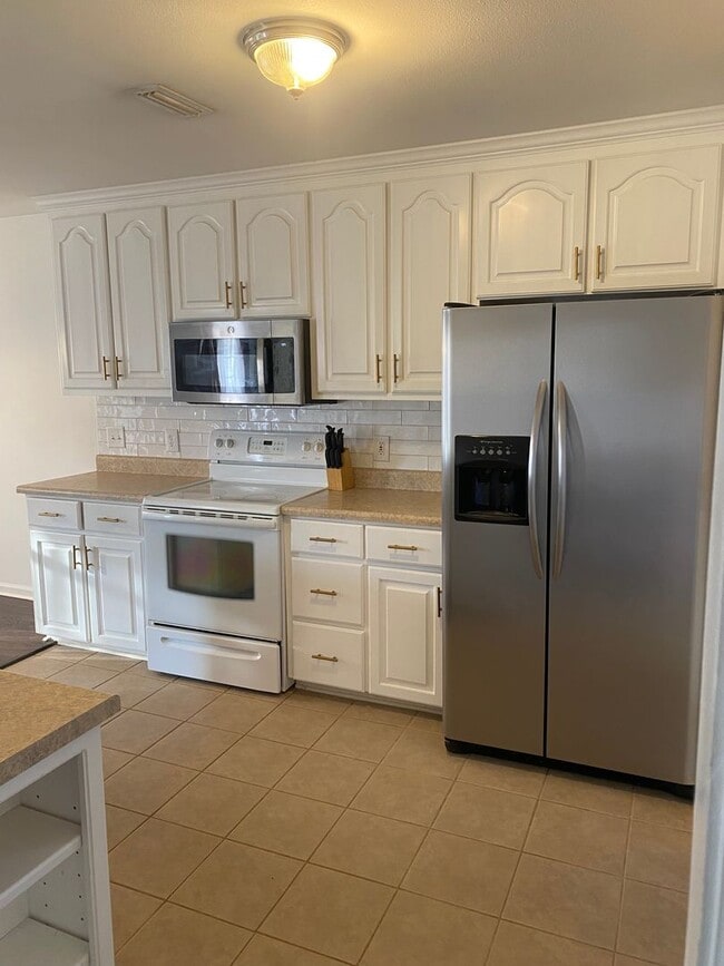 Foto del edificio - Available December!