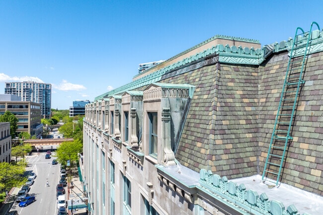 Alternate Exterior - Evanston Galleria Building