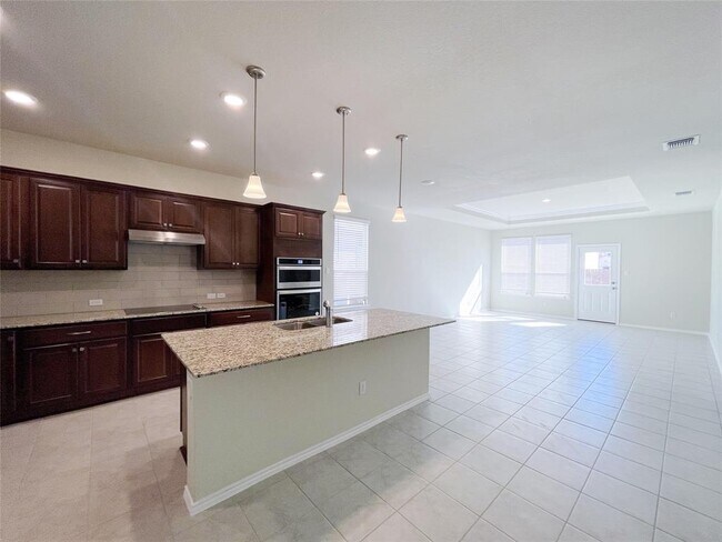 Foto del edificio - 809 Mourning Dove Ln