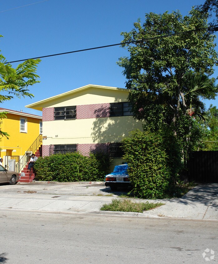 Building Photo - 93 NE 59th St