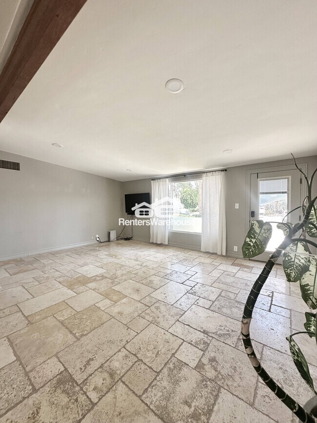 Foto del edificio - 4707 E Montecito Ave