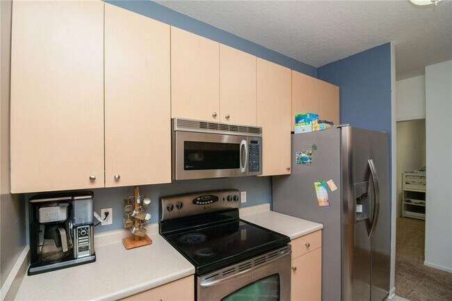 Kitchen2 - 1720 SE La Grant Pky