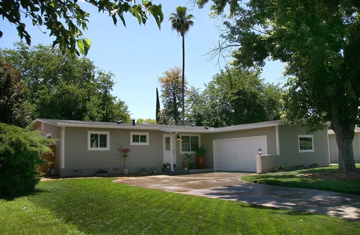 Foto principal - 10528 Coloma Rd