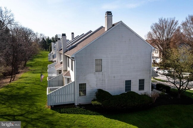 Building Photo - 29 Buttonwood Dr