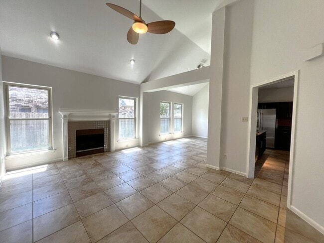 Building Photo - Wonderful 3-bedroom Home in Harris Branch