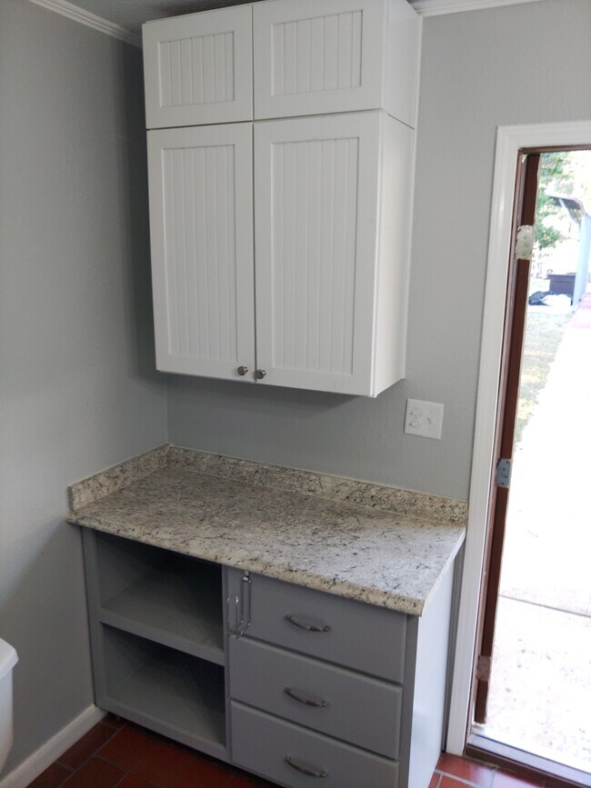 bathroom cabinets - 340 Adams Dr