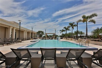 Building Photo - 9115 Strada Pl