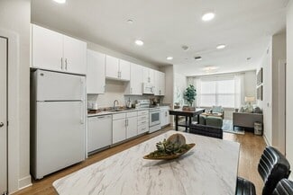 Building Photo - 5540 Spring Cypress Rd