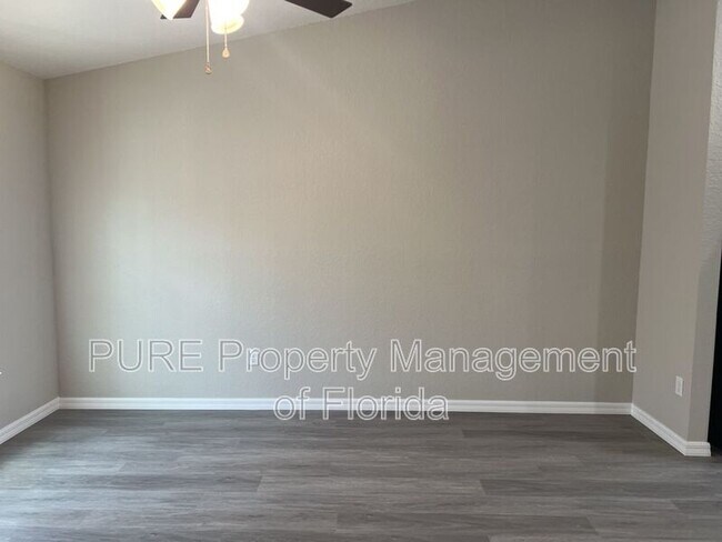 Building Photo - 14106 SW 64th Terrace Rd
