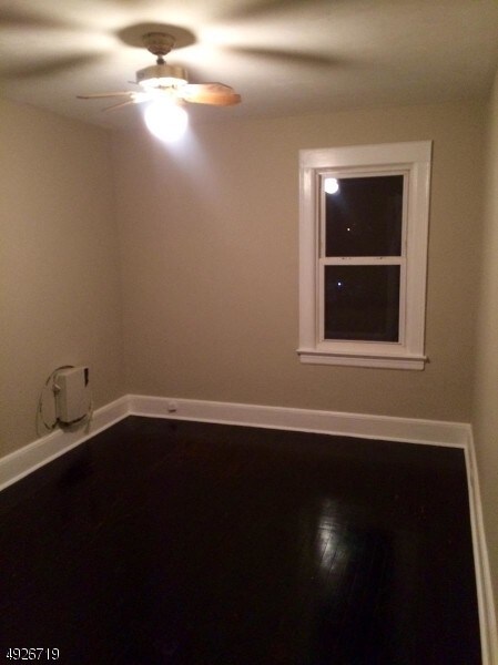 Building Photo - 116 Sherman Ave