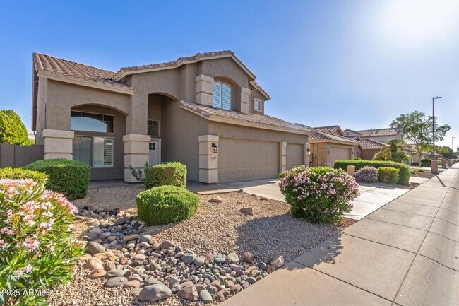 Foto del edificio - 3 bed, 2.5 bath Scottsdale home with POOL