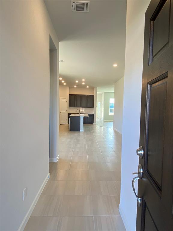Building Photo - 141 Monterey Oak Trl