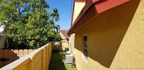 Building Photo - 2360 SW 131st Ct