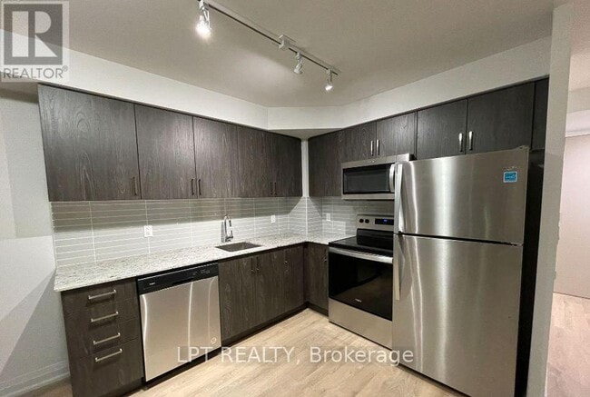 Building Photo - 20 Meadowglen Pl
