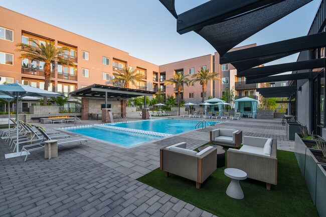 Building Photo - Broadstone Uptown PHX