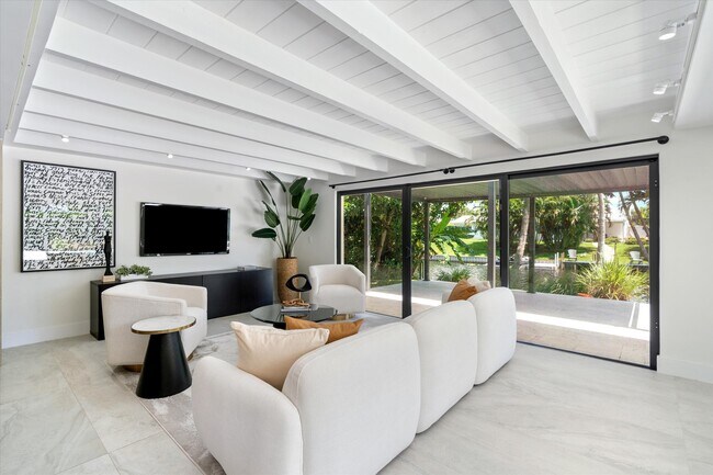 Foto del edificio - 1516 Wagner Cir