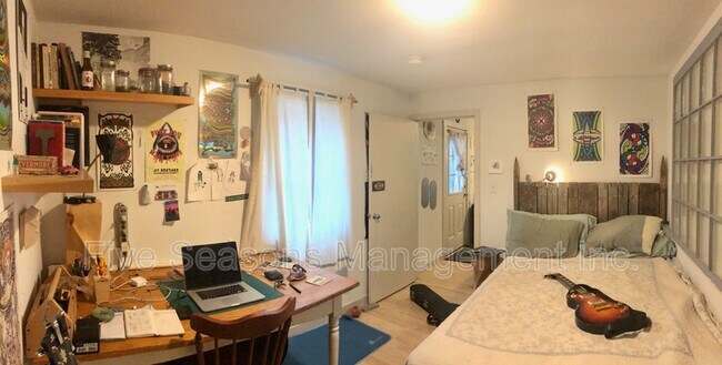 Foto del edificio - 133 Elmwood Ave