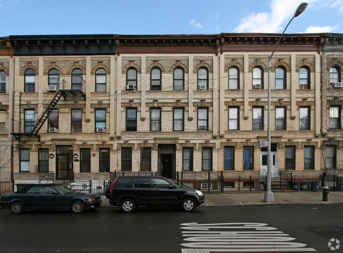 Building Photo - 55 Irving Ave