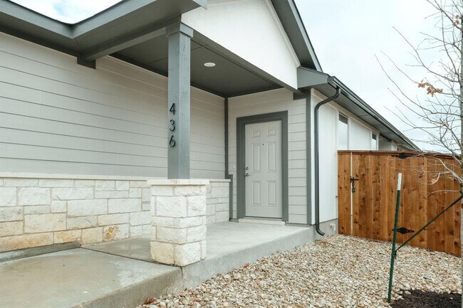 Foto del edificio - 436 Parkline Dr