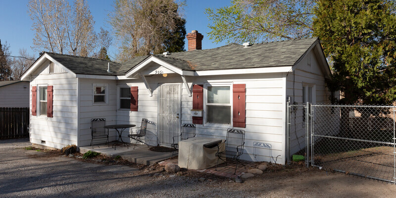 Primary Photo - 905.5 Washington Street