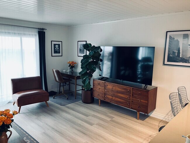 Family Room and Work Space - 2698 Spyglass Dr