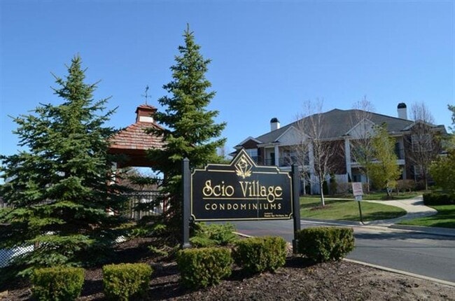 Building Photo - 229 Scio Village Ct