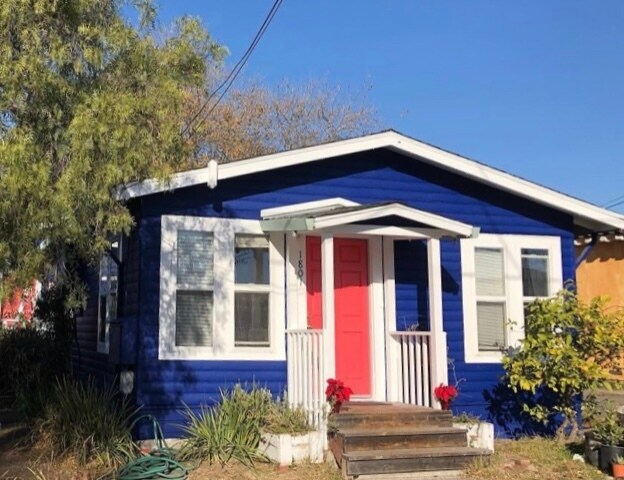 Primary Photo - 1801 Harper St