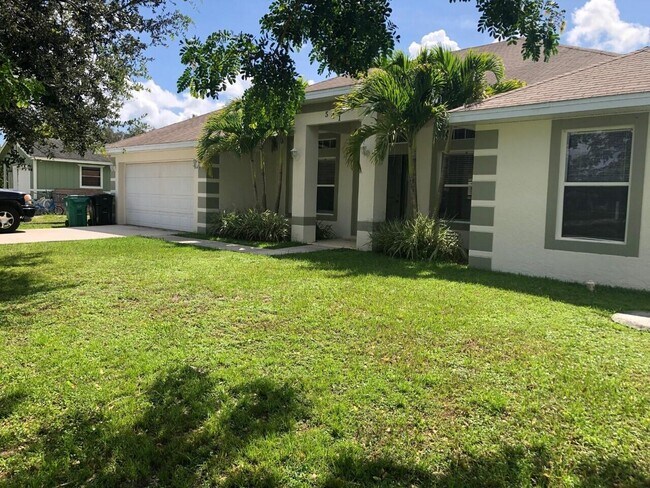 Foto del edificio - 541 NW Salina Terrace