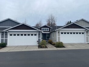 Building Photo - 5682 Correll Dr