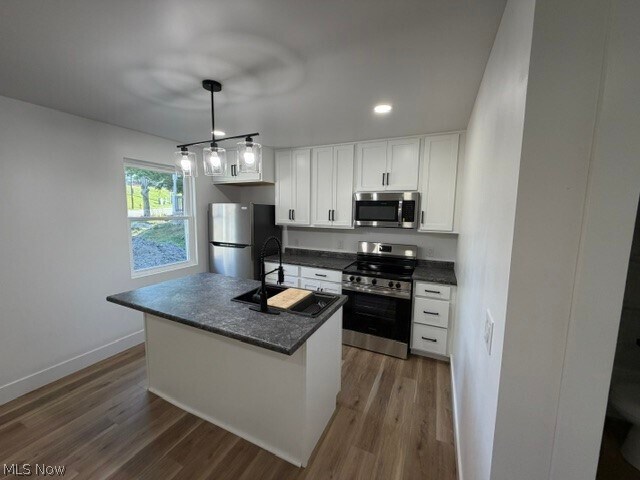 Foto del edificio - 1710 Ridge Ave