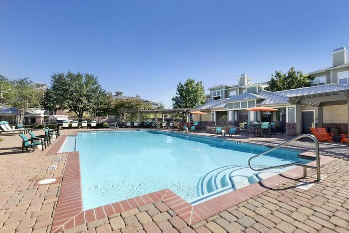 Foto principal - 3033 Bardin Rd