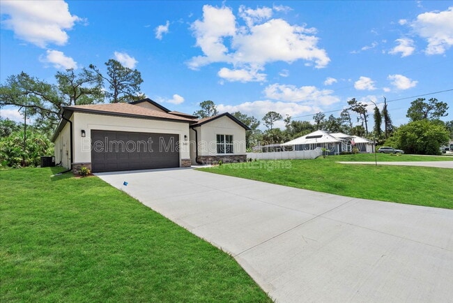 Foto del edificio - 2682 Edwin Ave