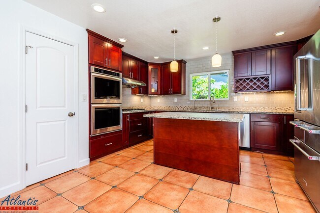 Foto del edificio - Beautiful Home | Premium Finishes | Desira...
