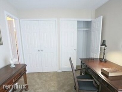 Building Photo - 3 br, 2 bath  - 8835 Willmon Way # 1172