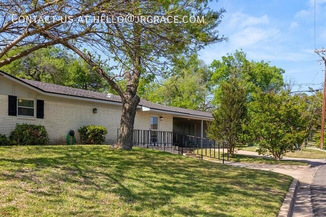 Building Photo - 1101 Rambler Dr