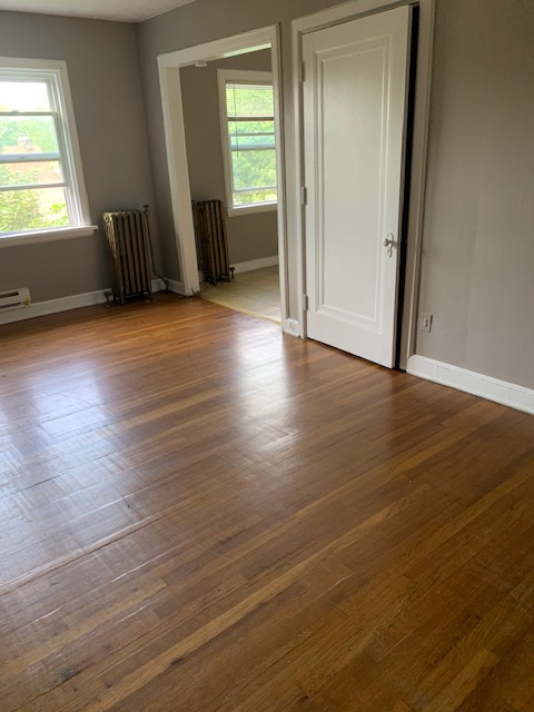 Foto principal - 14315 Milverton Rd