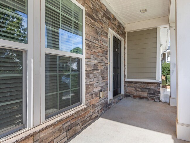 Foto del edificio - 4 Bedroom/2 Bath Duncan/Riverfalls